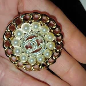 CHANEL gold, diamond & pearl brooch